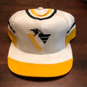 Vintage Penguins Hat